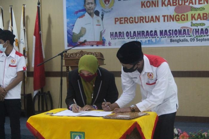 STIE Syariah Bengkalis Jalin Kerjasama Pendidikan Dengan KONI Bengkalis