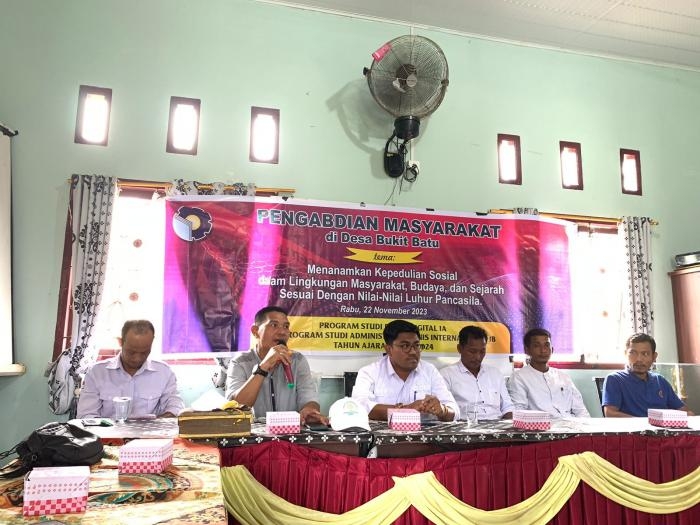 Kunjungi Desa Wisata Bukit Batu 58 Mahasiswa dan Dosen Polbeng di terima oleh Kepala Desa Bukit Batu
