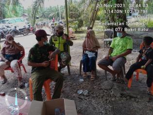 Putus Covid 19, Kopda Budiman Kembali Gelar Sosialisasi Prokes Di Desa Bandar Jaya