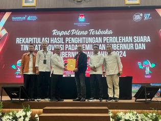 KPUD Riau Tetapkan Paslon Abdul Wahid - SF Hariyanto Peraih Suara Terbanyak 