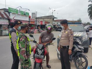 Anggota Danramil 09/Minas Kembali gelar gakplin protokol kesehatan