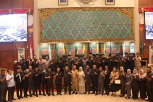 DPRD Provinsi Riau Gelar Rapat Paripurna, Gubernur Abdul Wahid Sampaikan Pidato Perdana